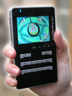 Мобильный видеорегистратор с LCD экраном и датчиком движения - JS-928.